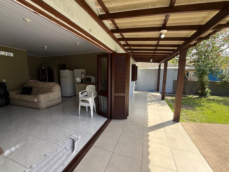 Casa à venda em Imbé - Mariluz: 3ª foto da galeria de imagens do imóvel