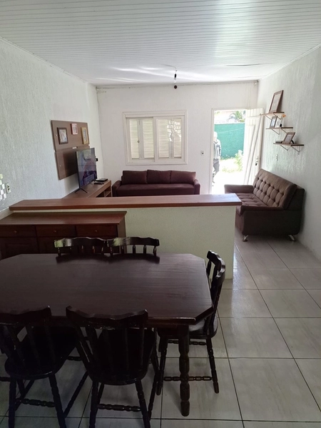 CASA À VENDA EM IMBÉ – PRÓXIMA AO MAR: 4ª foto da galeria de imagens do imóvel