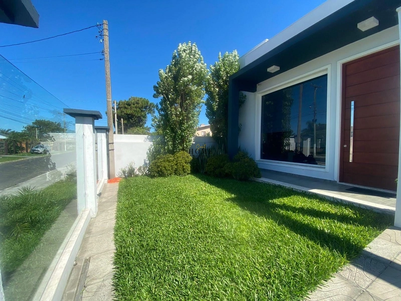Casa à venda no centro de Imbé: 8ª foto da galeria de imagens do imóvel
