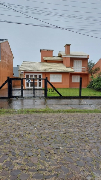 Casa à venda no centro de Imbé: 28ª foto da galeria de imagens do imóvel