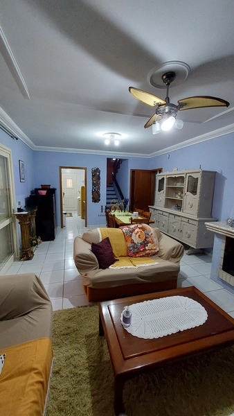 Casa à venda no centro de Imbé: 13ª foto da galeria de imagens do imóvel