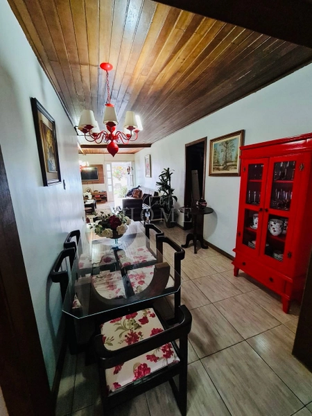 Casa á venda, próximo ao mar: 7ª foto da galeria de imagens do imóvel