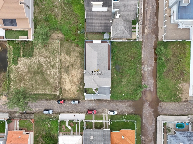 MARAVILHOSA CASA EM ATLÂNTIDA SUL – APENAS 50 METROS DA BEIRA MAR: 28ª foto da galeria de imagens do imóvel