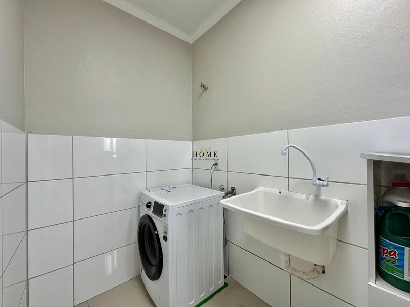 MARAVILHOSA CASA EM ATLÂNTIDA SUL – APENAS 50 METROS DA BEIRA MAR: 16ª foto da galeria de imagens do imóvel