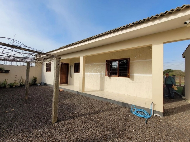 Casa à venda com piscina: 13ª foto da galeria de imagens do imóvel