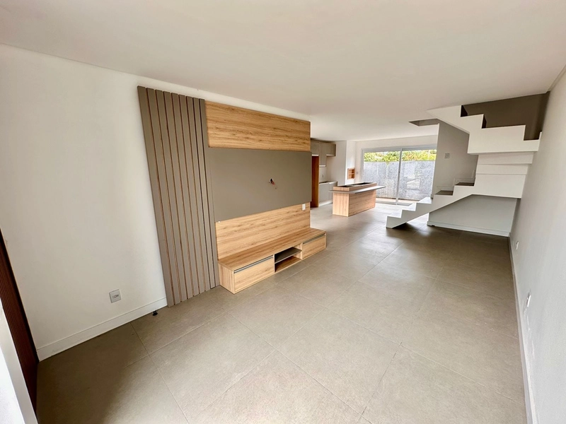 Sobrado novo à venda em Imbé - Próximo do Mar  : 6ª foto da galeria de imagens do imóvel