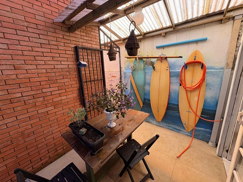 🏡 Linda residência de esquina à venda em Albatroz – apenas 100 metros do mar! 🌊✨: 12ª foto da galeria de imagens do imóvel