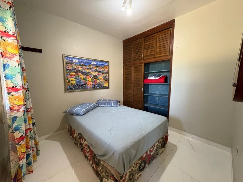 🏡 Linda residência de esquina à venda em Albatroz – apenas 100 metros do mar! 🌊✨: 10ª foto da galeria de imagens do imóvel