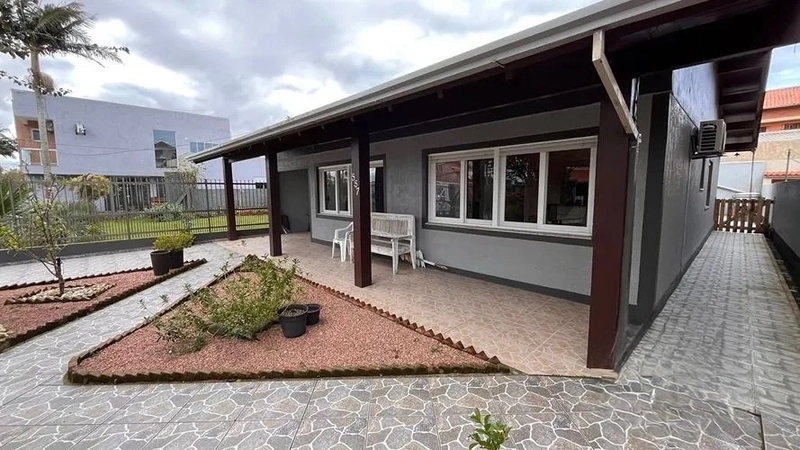 Casa à venda no centro de Imbé: 5ª foto da galeria de imagens do imóvel