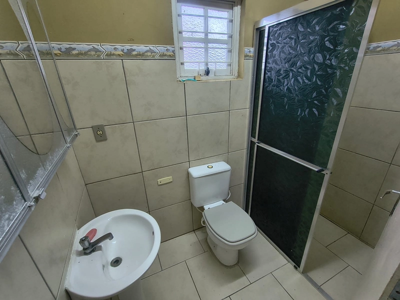 Casa com 2 terrenos : 31ª foto da galeria de imagens do imóvel