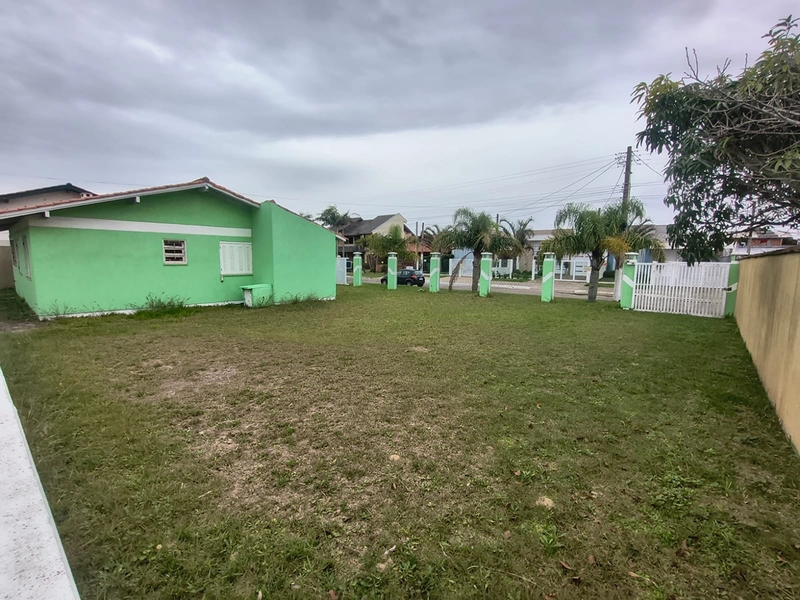 Casa com 2 terrenos : 10ª foto da galeria de imagens do imóvel