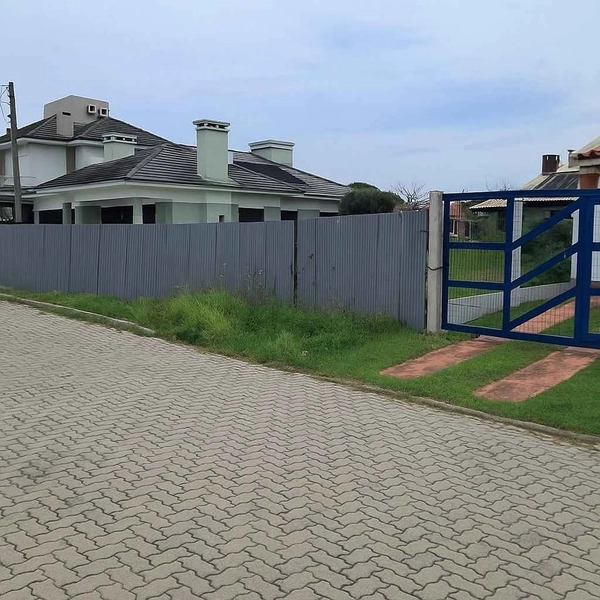 Terreno próximo ao mar em Xangri-lá : 2ª foto da galeria de imagens do imóvel