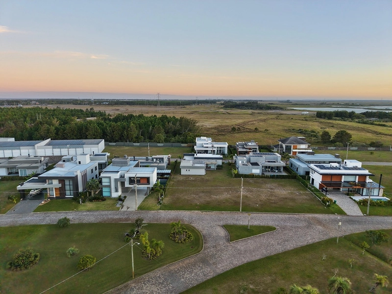 TERRENO À VENDA NO COND. NÁUTICO LAGOA DO PASSO: 8ª foto da galeria de imagens do imóvel