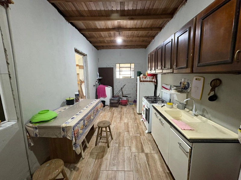 🏡 Casa à venda no Balneário Mariluz : 3ª foto da galeria de imagens do imóvel