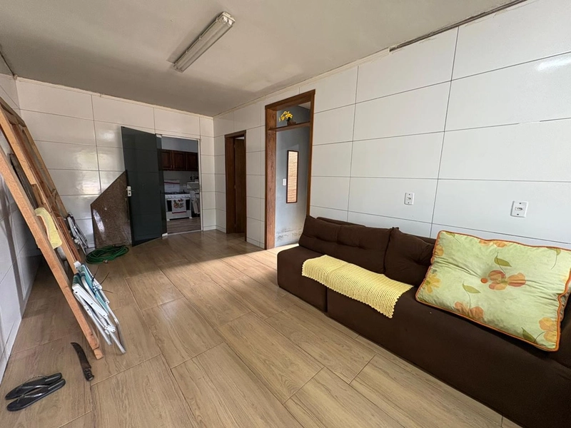 🏡 Casa à venda no Balneário Mariluz : 2ª foto da galeria de imagens do imóvel