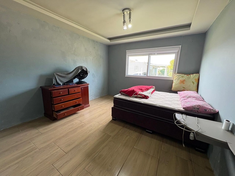 🏡 Casa à venda no Balneário Mariluz : 4ª foto da galeria de imagens do imóvel