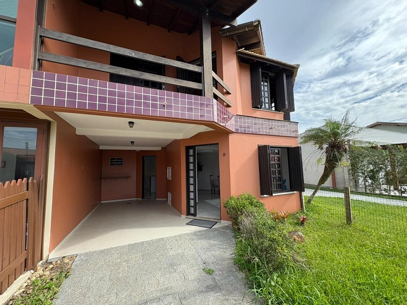 🏡 Duplex à venda no centro de Imbé: 1ª foto da galeria de imagens do imóvel