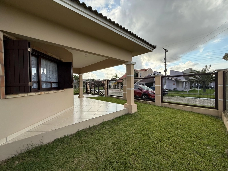 Casa à venda no centro de Imbé: 10ª foto da galeria de imagens do imóvel