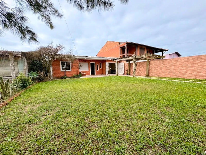 Casa à venda em Imbé - Balneário Mariluz: 1ª foto da galeria de imagens do imóvel