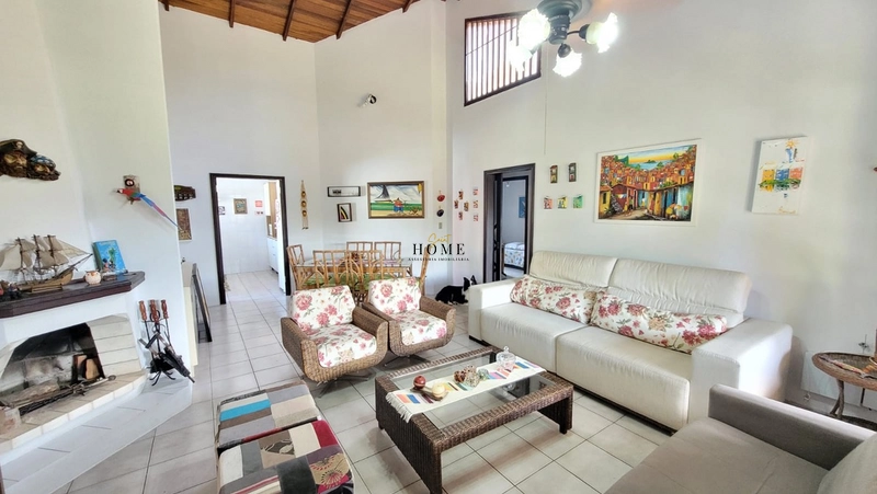 Casa no centro de Imbé: 3ª foto da galeria de imagens do imóvel