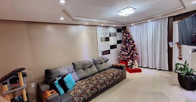 Casa à venda no centro de Imbé: 3ª foto da galeria de imagens do imóvel