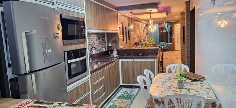 Casa à venda no centro de Imbé: 13ª foto da galeria de imagens do imóvel