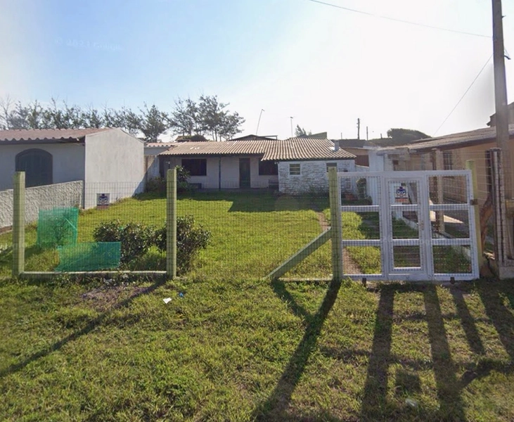 Casa à venda na Beira Mar de Imbé - Balneário Albatroz: 1ª foto da galeria de imagens do imóvel