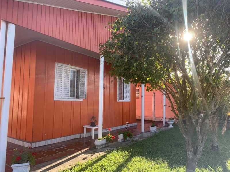 Casa à venda em Mariluz - Imbé : 2ª foto da galeria de imagens do imóvel