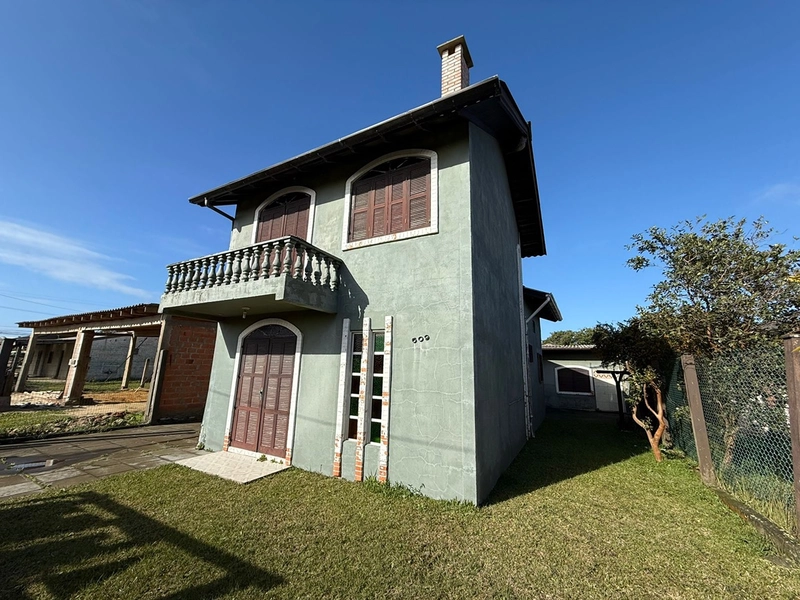 Casa à venda em Imbé: 1ª foto da galeria de imagens do imóvel