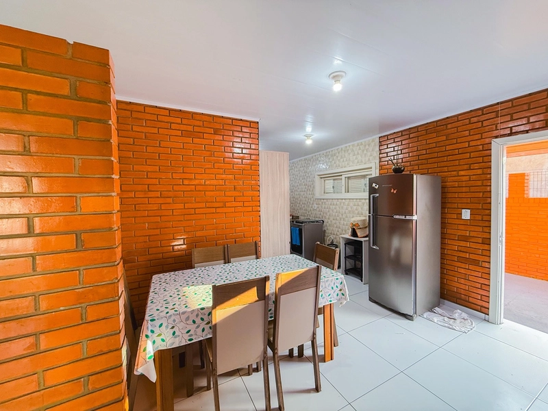 Casa em Mariluz próxima ao mar : 15ª foto da galeria de imagens do imóvel