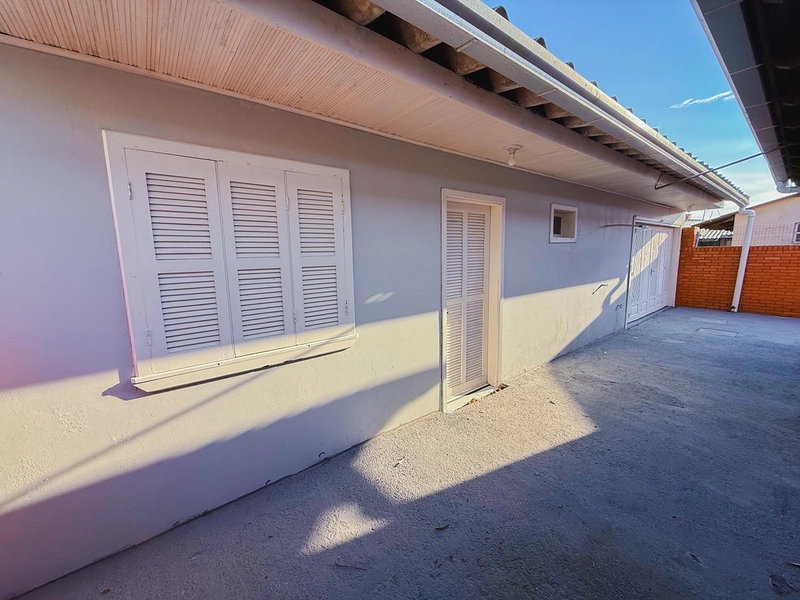 Casa em Mariluz próxima ao mar : 25ª foto da galeria de imagens do imóvel