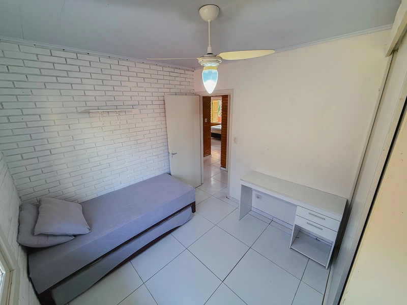 Casa em Mariluz próxima ao mar : 28ª foto da galeria de imagens do imóvel