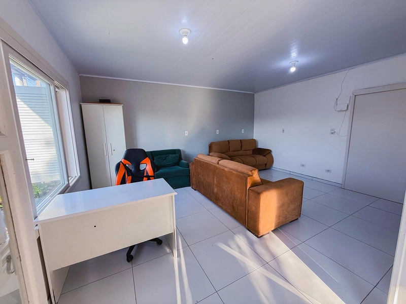 Casa em Mariluz próxima ao mar : 11ª foto da galeria de imagens do imóvel