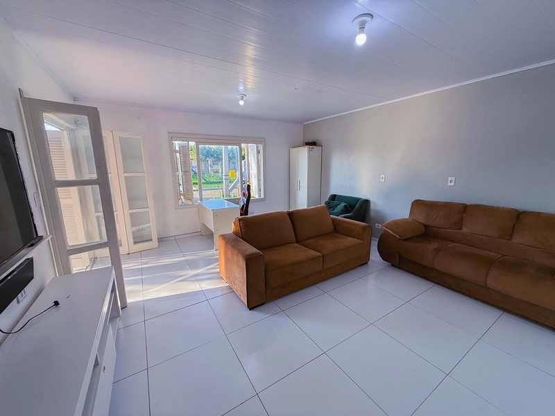 Casa em Mariluz próxima ao mar : 12ª foto da galeria de imagens do imóvel