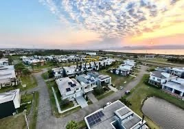 O MAIOR LOTE DO CAPÃO ILHAS RESORT: 3ª foto da galeria de imagens do imóvel