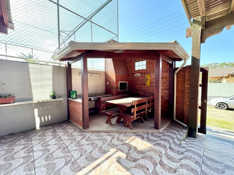 Casa à venda no centro de Imbé: 4ª foto da galeria de imagens do imóvel