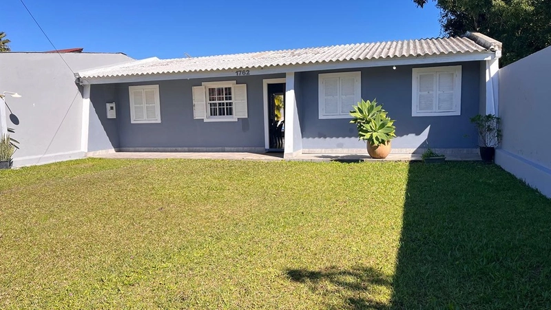 Casa à venda em Imbé - Centro: 1ª foto da galeria de imagens do imóvel