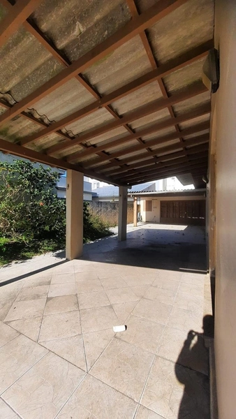 Casa à venda próxima ao mar em Imbé : 8ª foto da galeria de imagens do imóvel