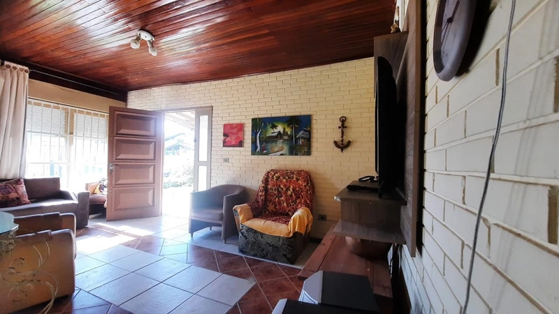 Casa à venda próxima ao mar em Imbé : 18ª foto da galeria de imagens do imóvel