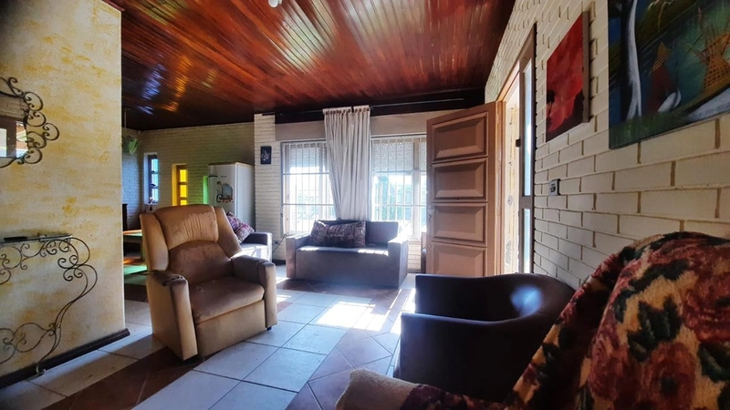 Casa à venda próxima ao mar em Imbé : 5ª foto da galeria de imagens do imóvel