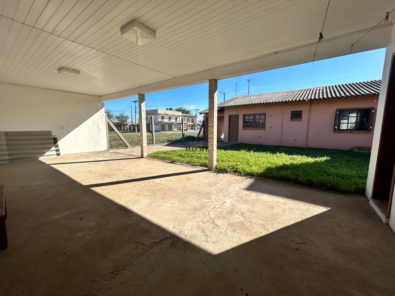 Casa à venda próxima ao mar em Imbé: 11ª foto da galeria de imagens do imóvel