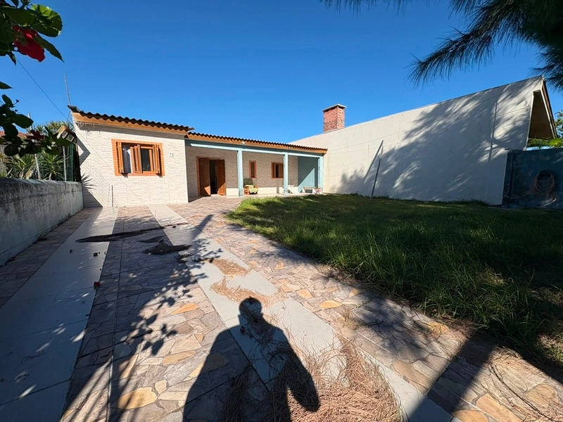 🏡 Casa à venda no Balneário Santa Terezinha – Imbé/RS: 1ª foto da galeria de imagens do imóvel