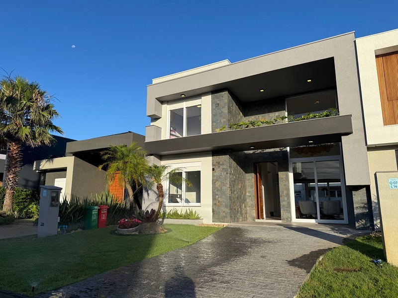 Casa no Condomínio Blue: 1ª foto da galeria de imagens do imóvel