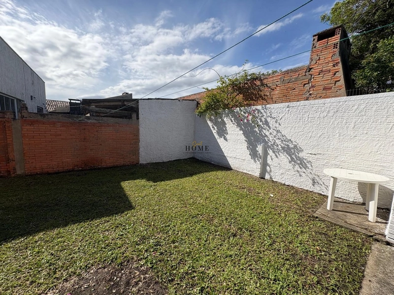 Casa em Santa Teresinha: 6ª foto da galeria de imagens do imóvel