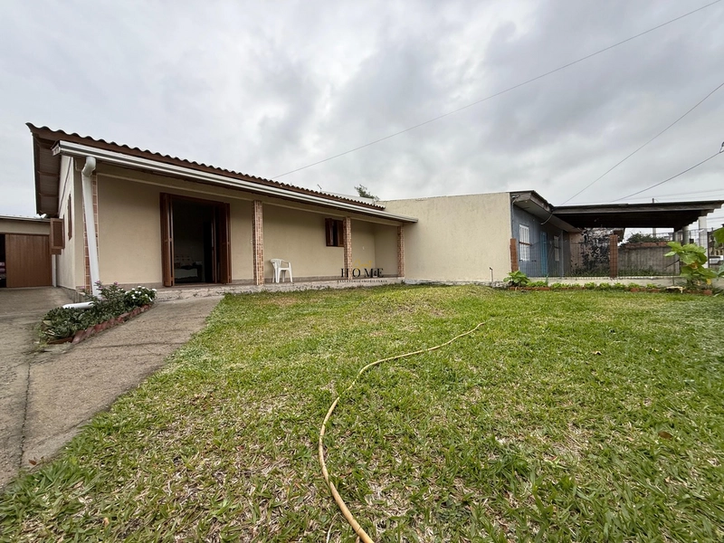 Casa em Mariluz: 1ª foto da galeria de imagens do imóvel