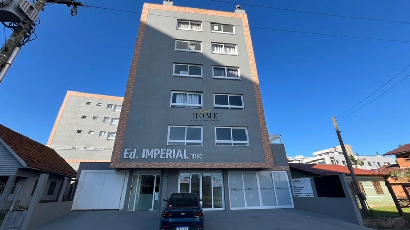 Apartamento no centro de Tramandaí: 1ª foto da galeria de imagens do imóvel
