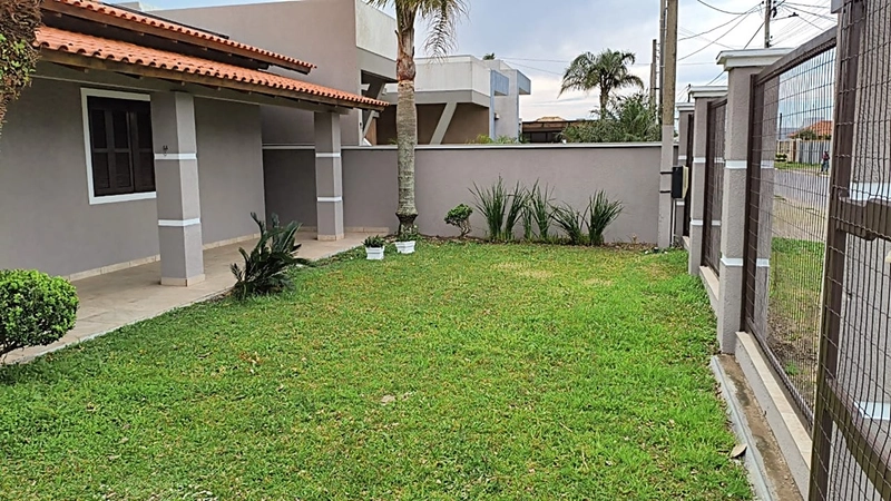 Casa à venda em Imbé: 3ª foto da galeria de imagens do imóvel