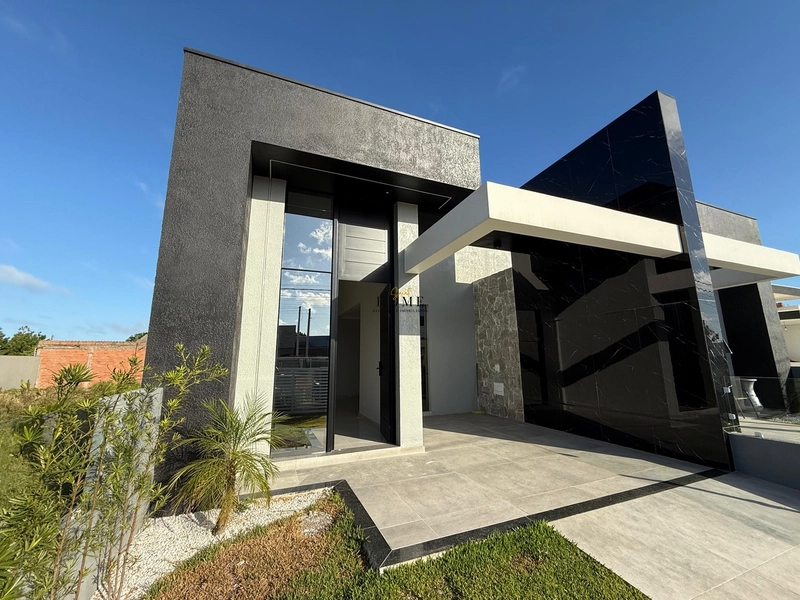 Casa nova à venda no centro de Imbé!: 1ª foto da galeria de imagens do imóvel