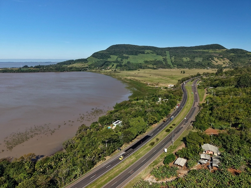 CHÁCARA / SÍTIO À VENDA – UM PARAÍSO NA BEIRA DA LAGOA!: 13ª foto da galeria de imagens do imóvel