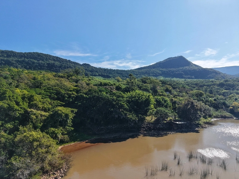 CHÁCARA / SÍTIO À VENDA – UM PARAÍSO NA BEIRA DA LAGOA!: 10ª foto da galeria de imagens do imóvel